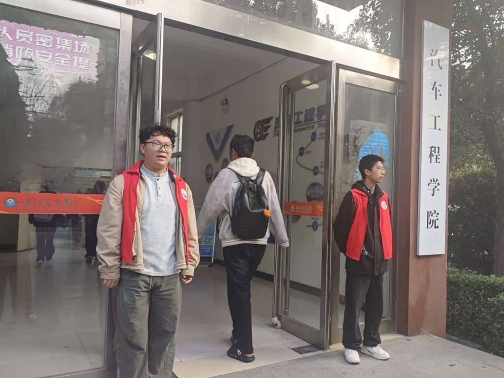 IMG_2877.JPG IMG_2877.JPG