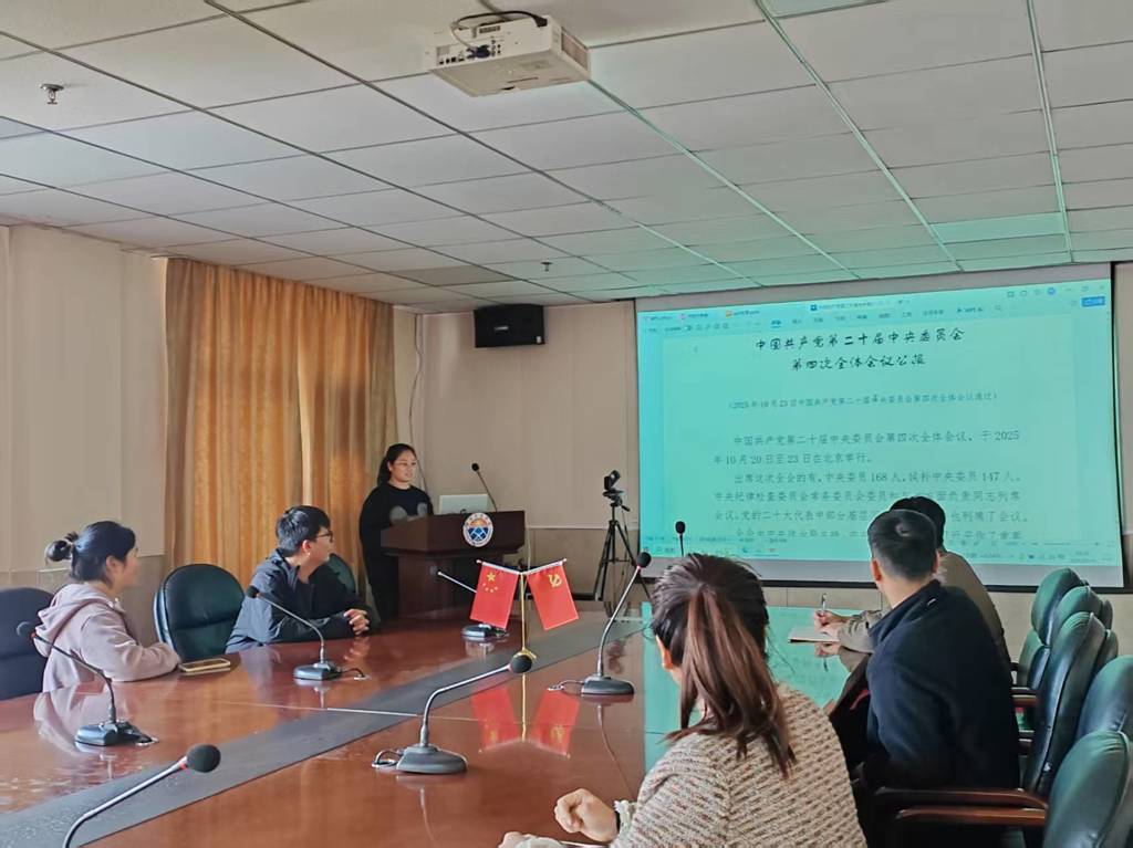 1f0c4cf47e499e5fa9e84fa0c748eac2.jpg 1f0c4cf47e499e5fa9e84fa0c748eac2.jpg